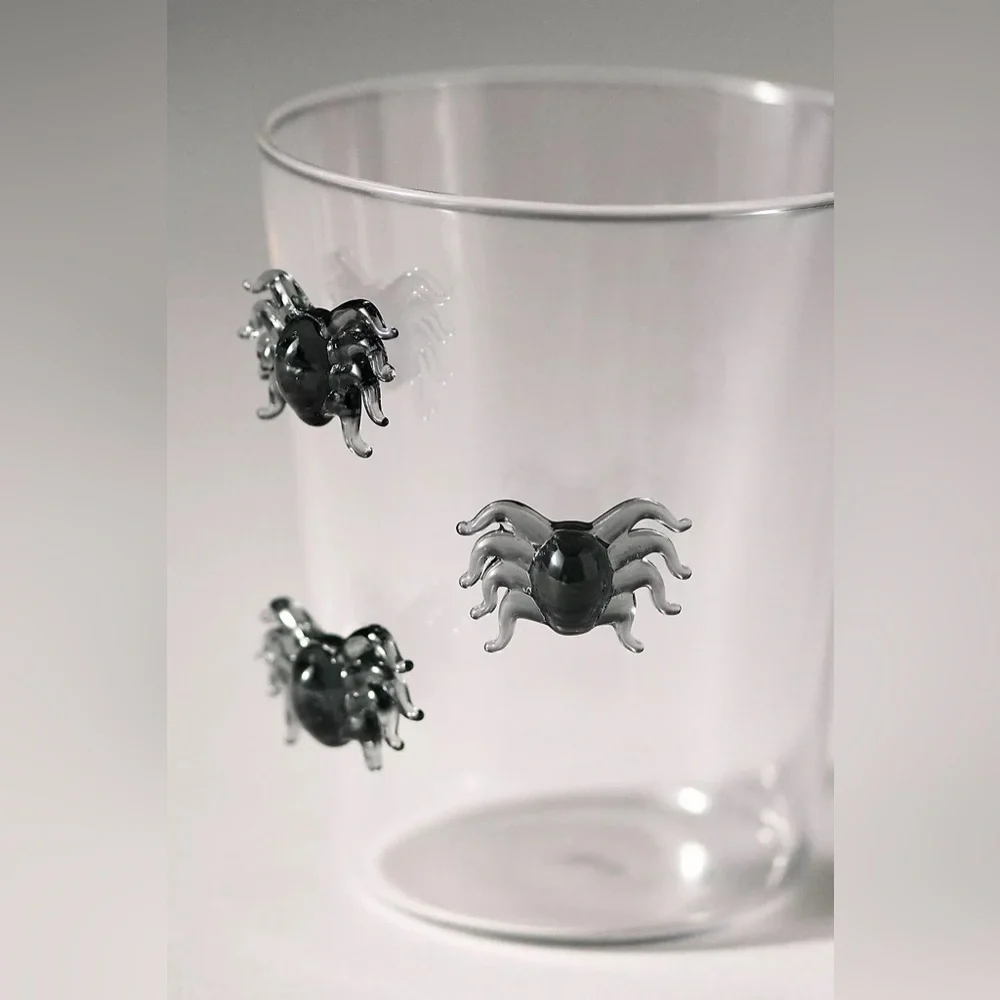 New Set of 2 Anthropologie Halloween 3D Spider Icon Juice Mugs Cups Glass
